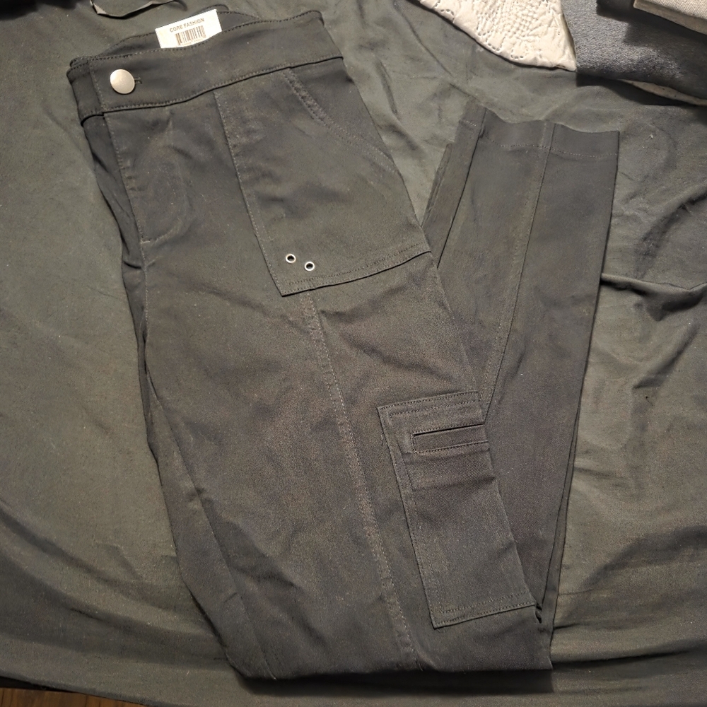 Women's Black Cargo Pants